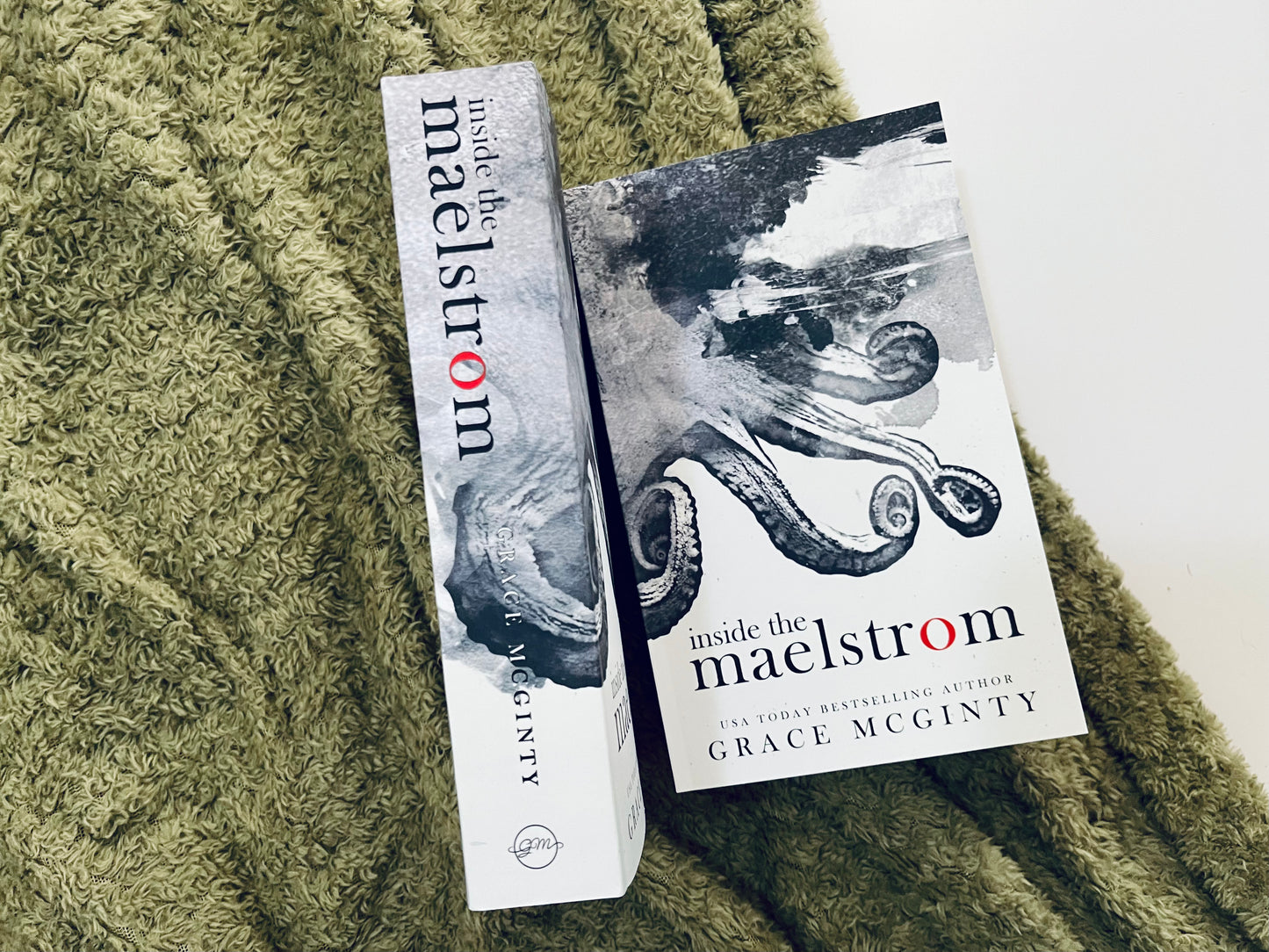 Grace Mcginty Inside the Maelstrom - the complete duet (2 books in 1)