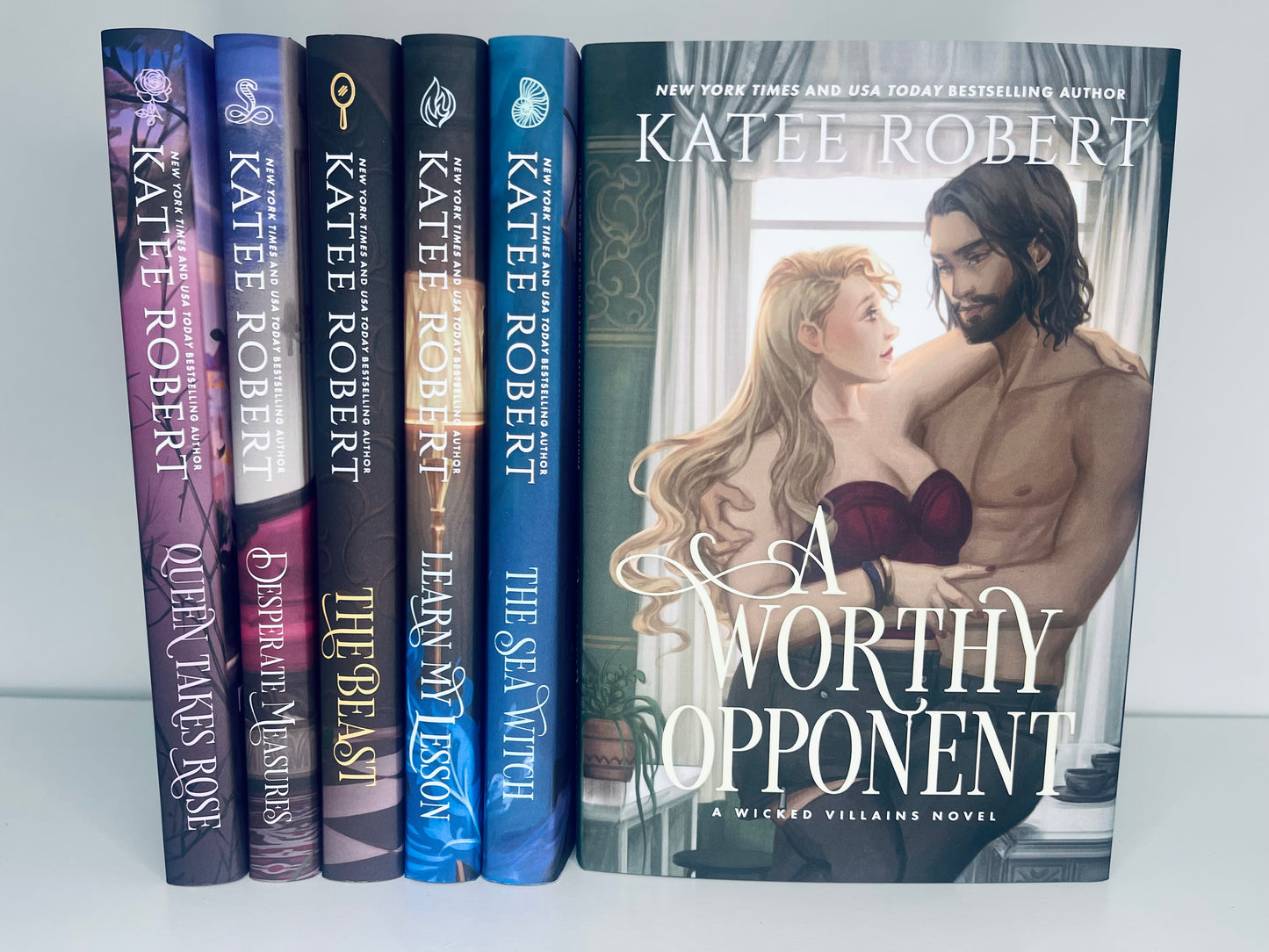 Wicked Villain Series by Katee Robert *HARDCOVER*