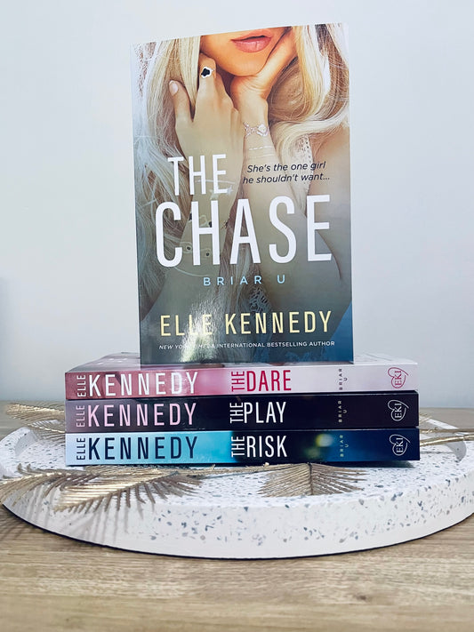 The Chase by Elle Kennedy (Briar U Book 1)