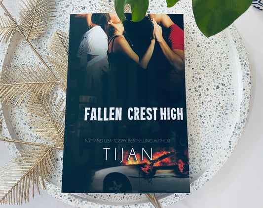 Fallen Crest High by Tijan