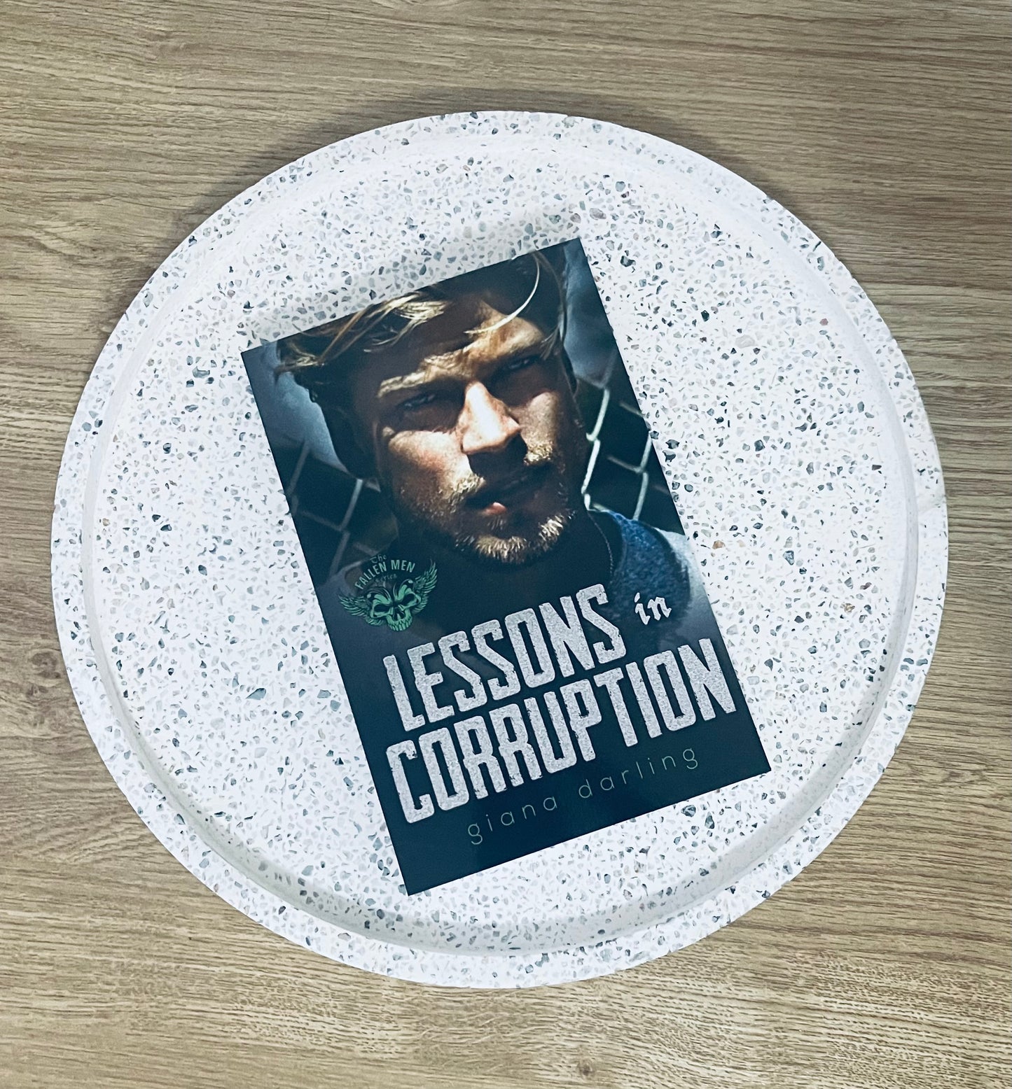 Lessons in Corruption by Giana Darling( Fallen Men #1 )